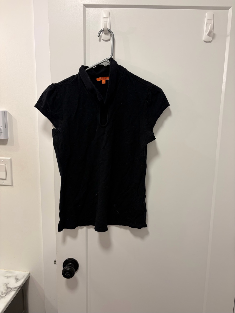 ModCloth Black Short-Sleeve Top with Keyhole Collar